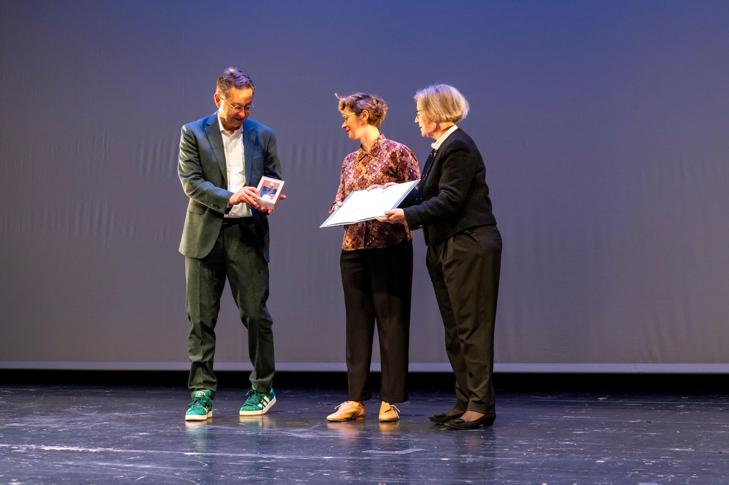 Presentation of the prize to Salomé Jashi