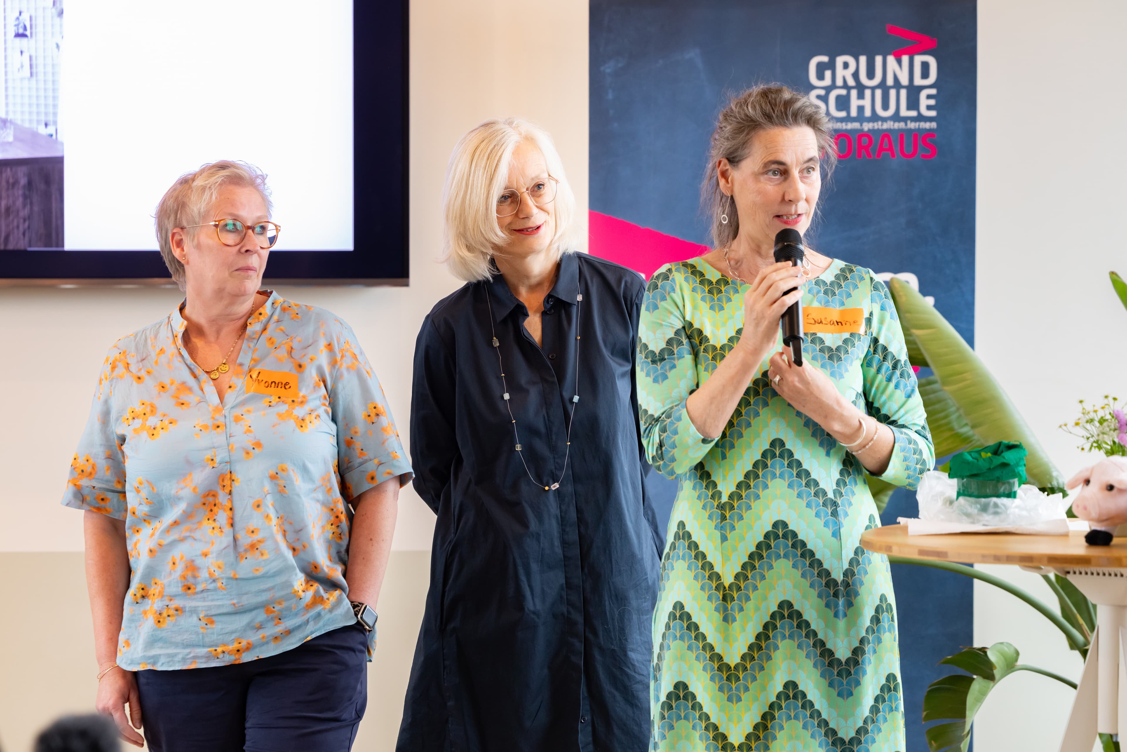 Yvonne Dannenberg, Christiane von Schachtmeyer und Susanne von Stebut, BSFB (v.l.)